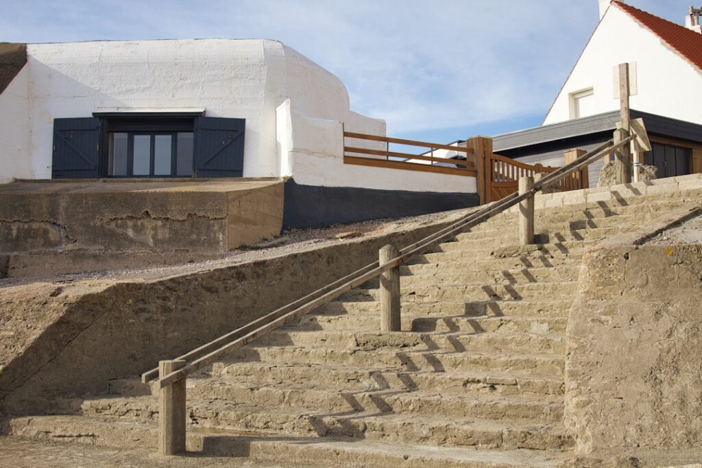 Grond met bunker te koop: een bijzondere kans voor creatieve bouwprojecten